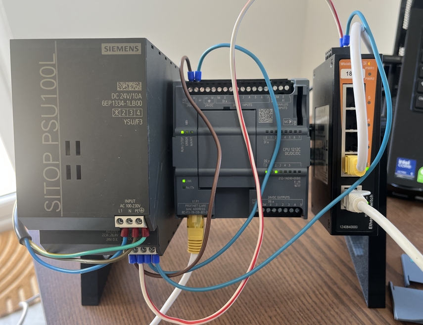 The first PoC of the build